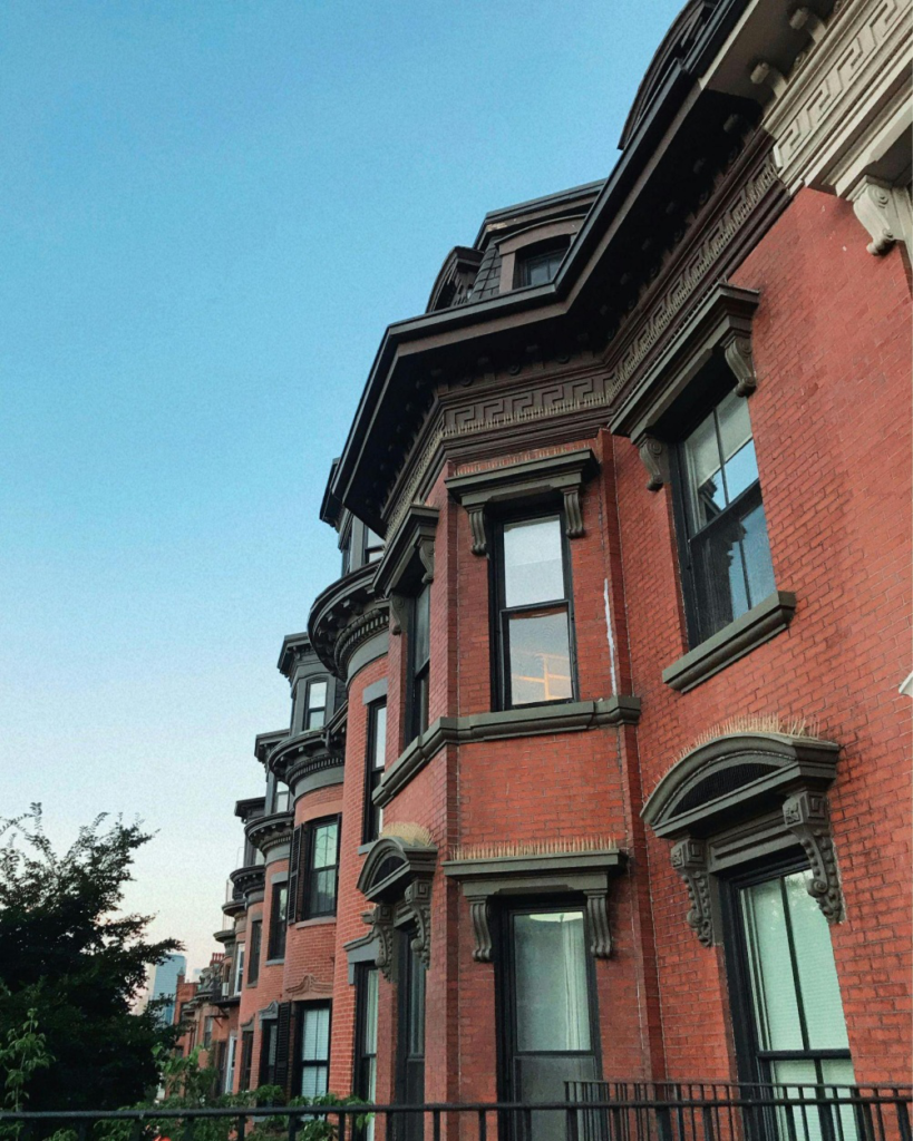 A red brick apartment building