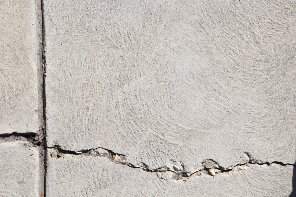 cracked-concrete-wall-in-close-up-photography
